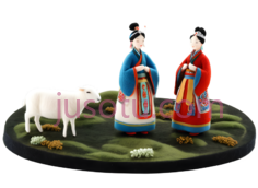 两个女孩,一只羊,服饰,蓝色,红色,白色PNG